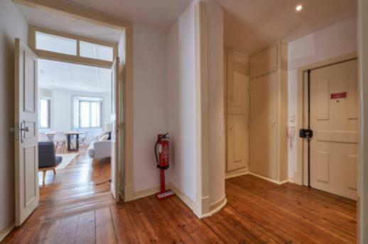 Stunning Apartment Near Chiado Lisboa 外观 照片